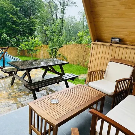 Chalet Sapanca Yesilvadi Dagevi
